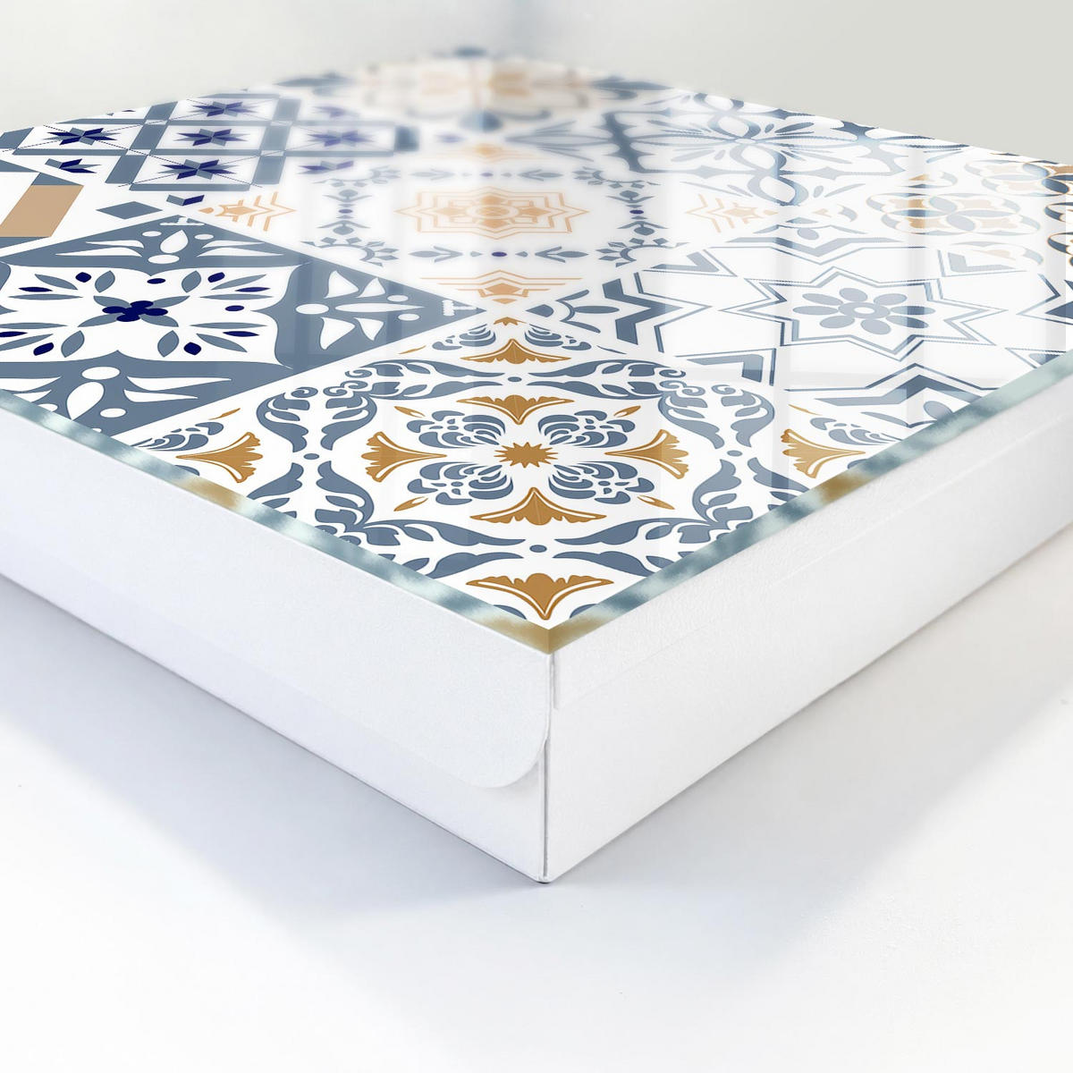 SCHLÜSSELBOX Weiß 30x30 cm – Türöffnung nach rechts - Fliesenmuster - Blau, Metall (30/30/5cm) - TULUP
