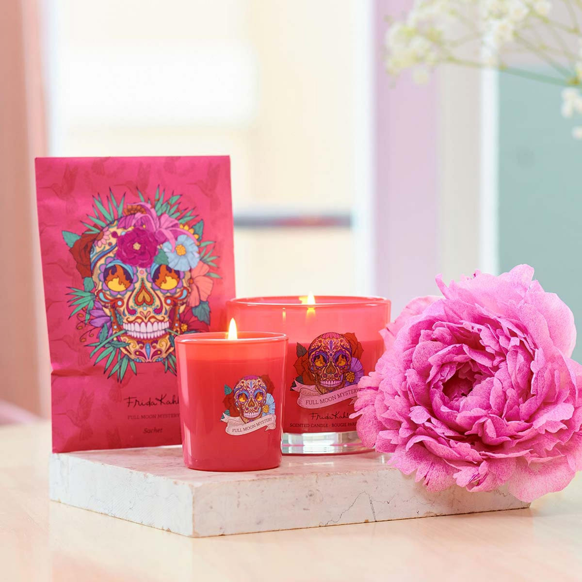 FRIDA Kahlo Duftkerze - Rot, Naturmaterialien/Glas (8cm)