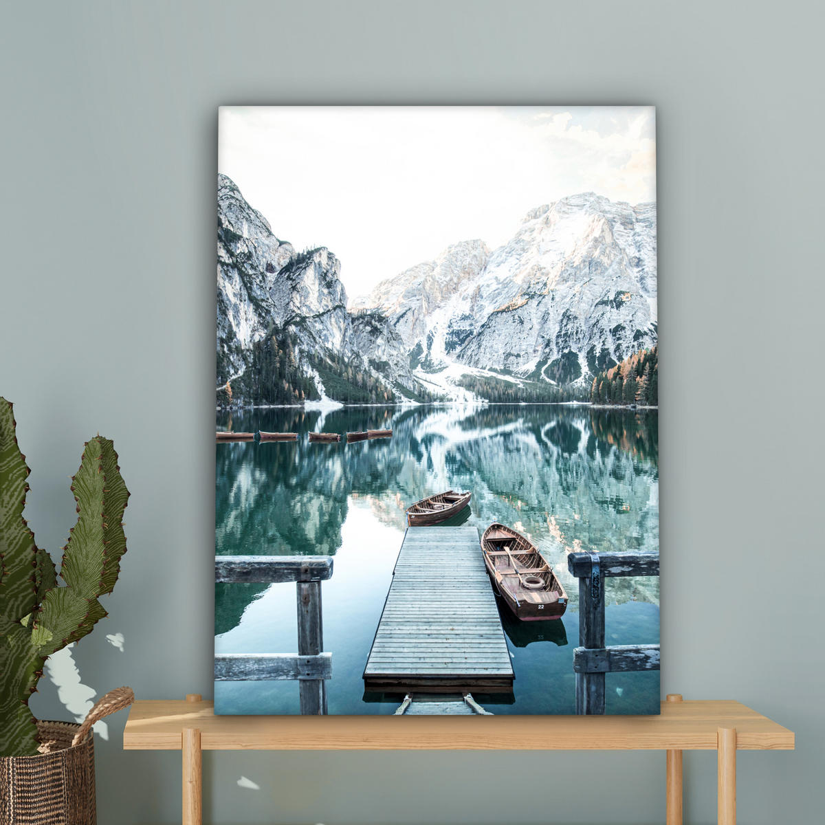 LEINWANDBILD Natur - Berge - Schnee - Wald - Boot Wandbild Wohnzimmer 60x80 cm - Hellgrün, Textil (60/80cm) - MuchoWow