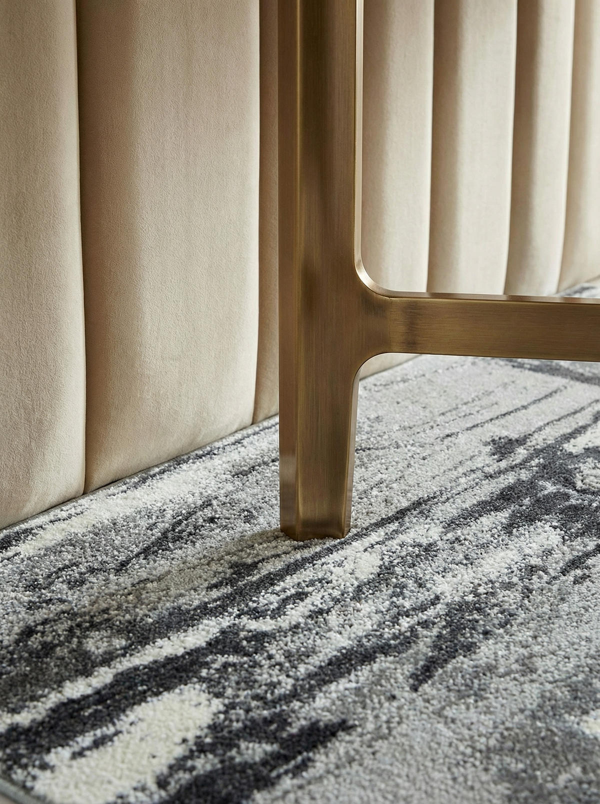 TEPPICH Velours abstrakt mit Metallic-Akzenten Stadtmuster pflegeleicht PARMA-Felino, Silbergrau 120x170 cm - Grau, Textil (120/170cm) - KADIMA DESIGN