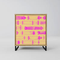SIDEBOARD SKATEBOARD ARTISTRY, Eichefarben, 57,5x42x67,5 cm, Schwarze Metall-Rahmenfüße - Eichefarben/Multicolor, Holzwerkstoff/Metall (57.5/67.5/42cm) - SpaceRebels