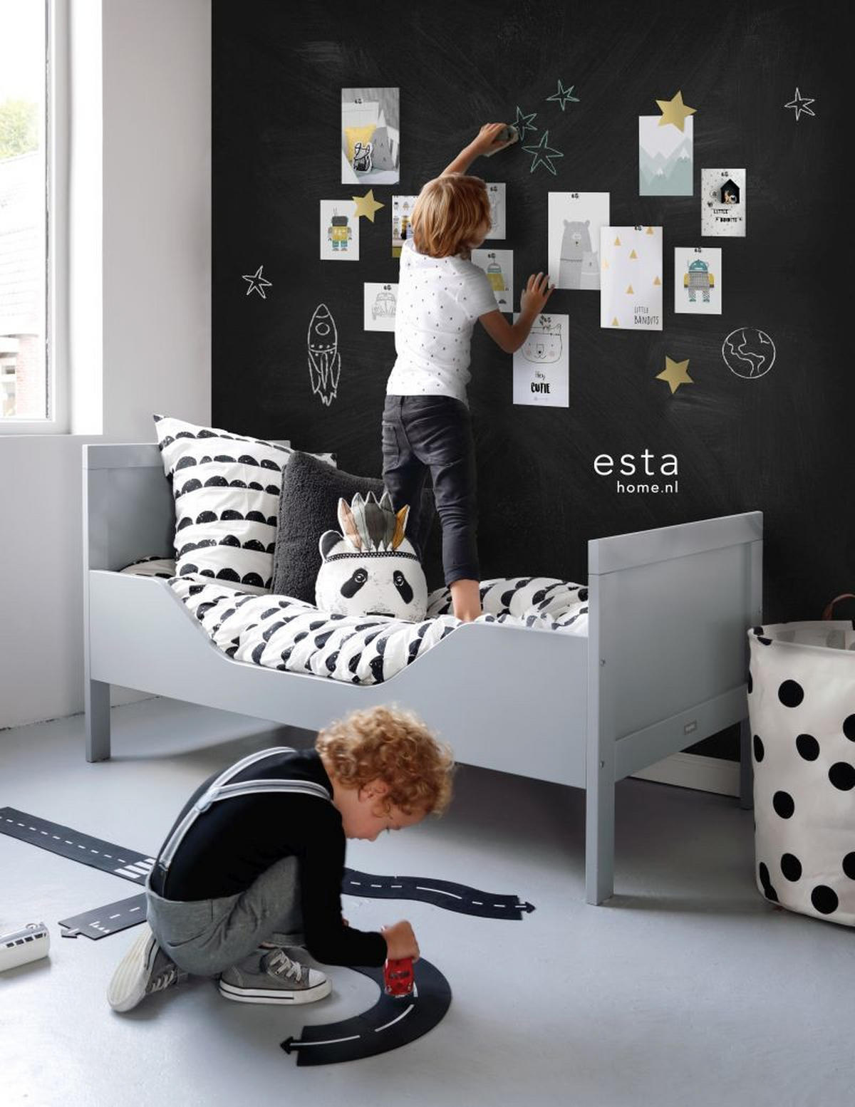 MAGNETTAPETE Kreidetafel 53 x 560 cm - Schwarz, Papier (53/0.1cm) - ESTAhome