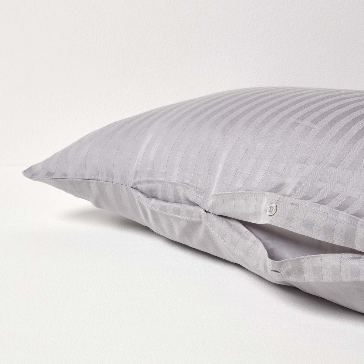 KISSENBEZUG für V-Form-Kissen, Damast-Streifen, Fadendichte 330 - Grau, Textil (38/76cm) - Homescapes
