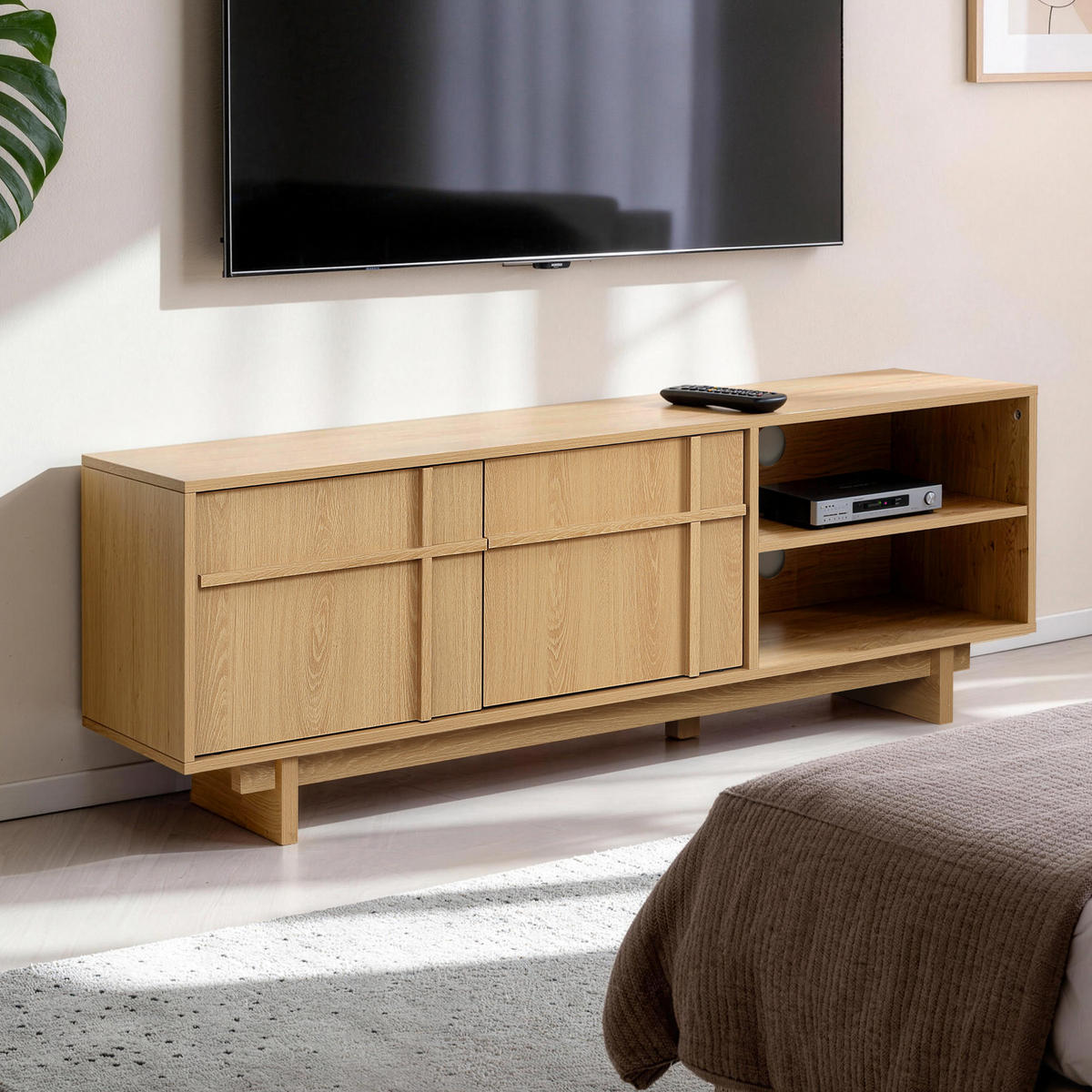 TV-SCHRANK im modernen skandinavischen Stil, TV-Lowboard mit 2 Türen & 2 Ablagen,Holzoptik | B140 x T40 x H50 cm - Braun, Holzwerkstoff (140/50/40cm) - Hometopia