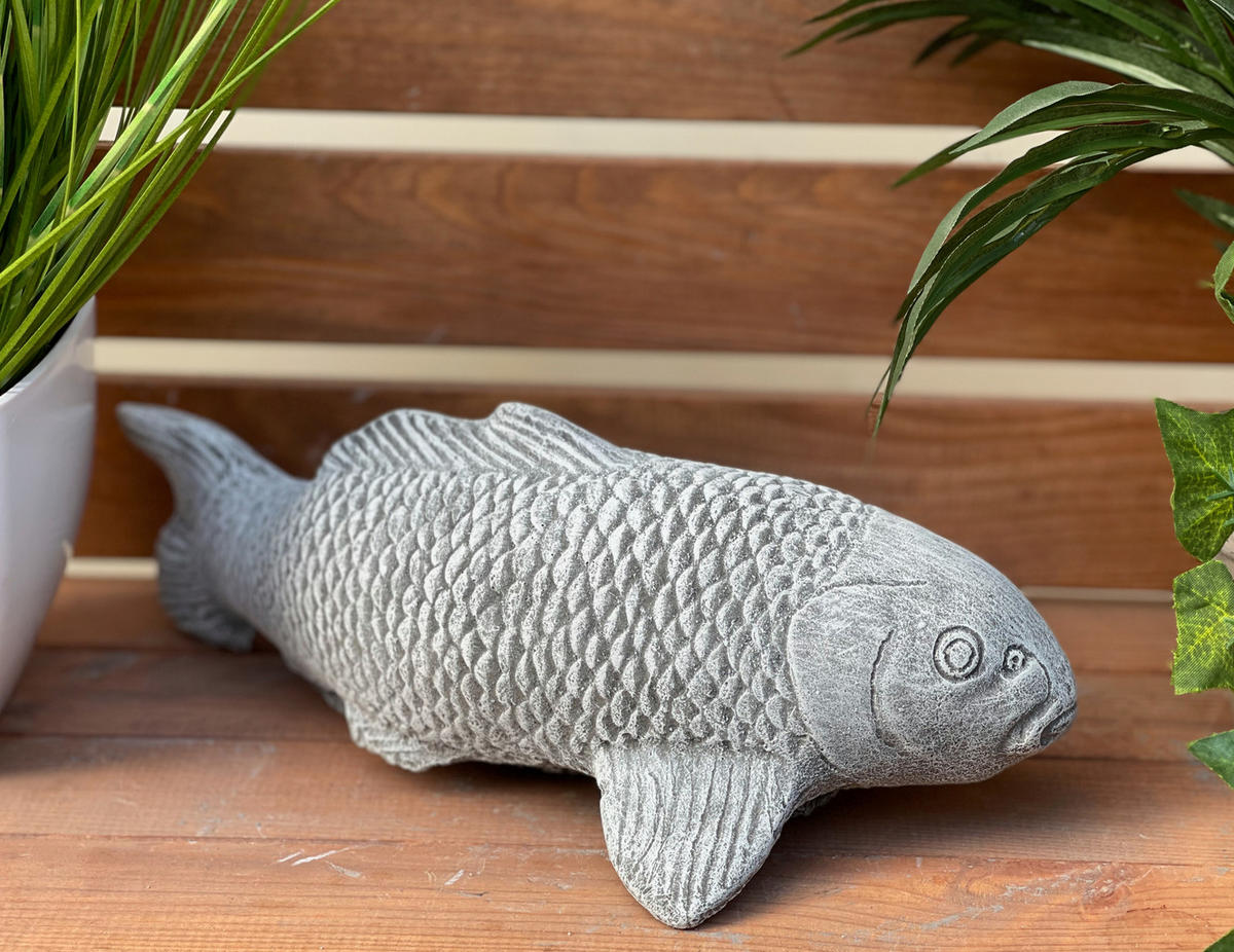STEINFIGUR Koi mittelgroß frostfest wetterfest Steinguss - Grau, Stein (31/11/15cm) - stoneandstyle