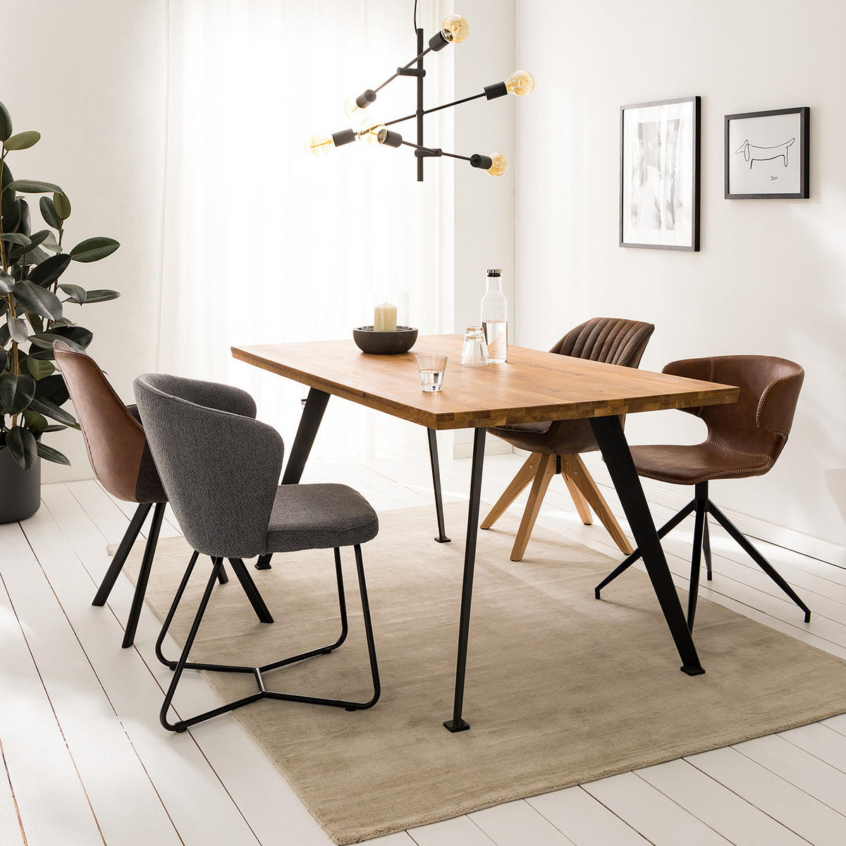 ESSTISCH - Eiche massiv / Metall - Eichefarben/Schwarz, Holz (90/160/77cm) - home24