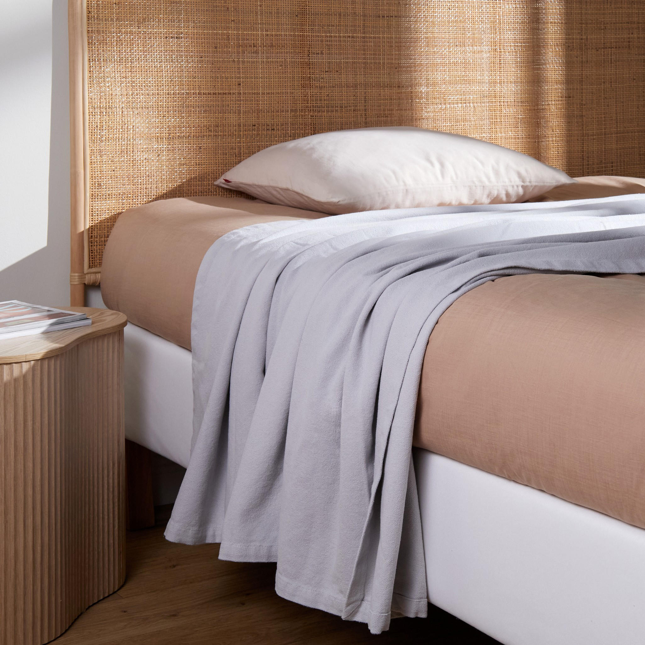 BAUMWOLLBETTDECKE Taromina - Hellgrau, Textil (200/220cm) - home&you