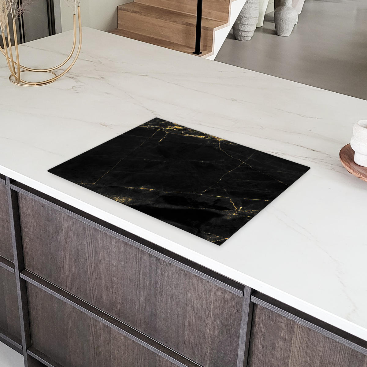 HERDABDECKPLATTE Marmor - Schwarz - Gold - Chic - Marmoroptik - Design Induktionsmatte 71x52 cm - Schwarz, Kunststoff (71/52/0.2cm) - MuchoWow
