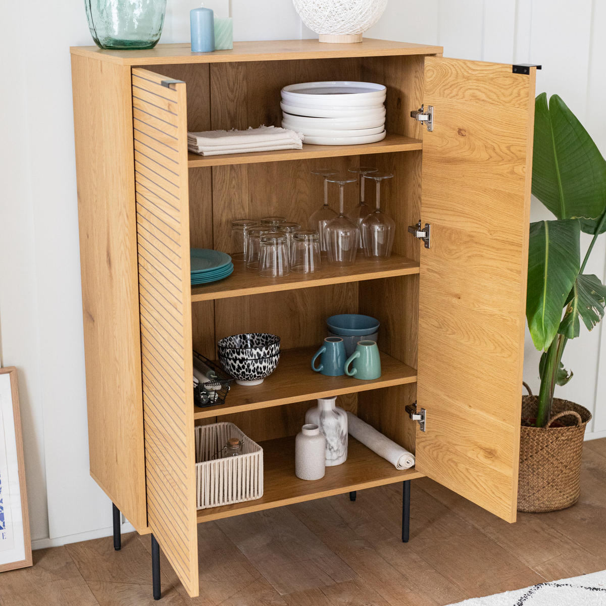 GESCHIRRSCHRANK Stinna 80/40/130 cm - Braun, Holzwerkstoff (40/130/80cm) - Happy Garden