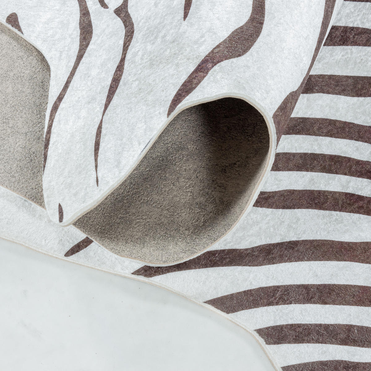 TEPPICH Wohnzimmer Tigerfell Imitat Pflegeleicht Waschbar OEKO-TEX Braun 150x200 cm Flur – GASTEIN - Braun, Textil (150/200cm) - KADIMA DESIGN