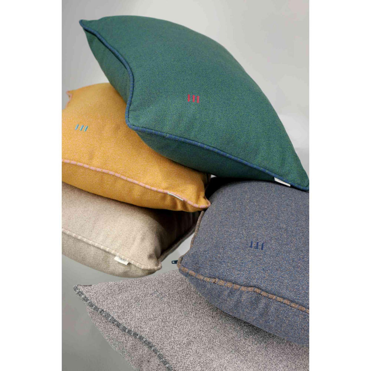 ZIERKISSENHÜLLE DEKOKISSENHÜLLE FUN 2er Set - Grau, Textil (58/38cm) - Esprit