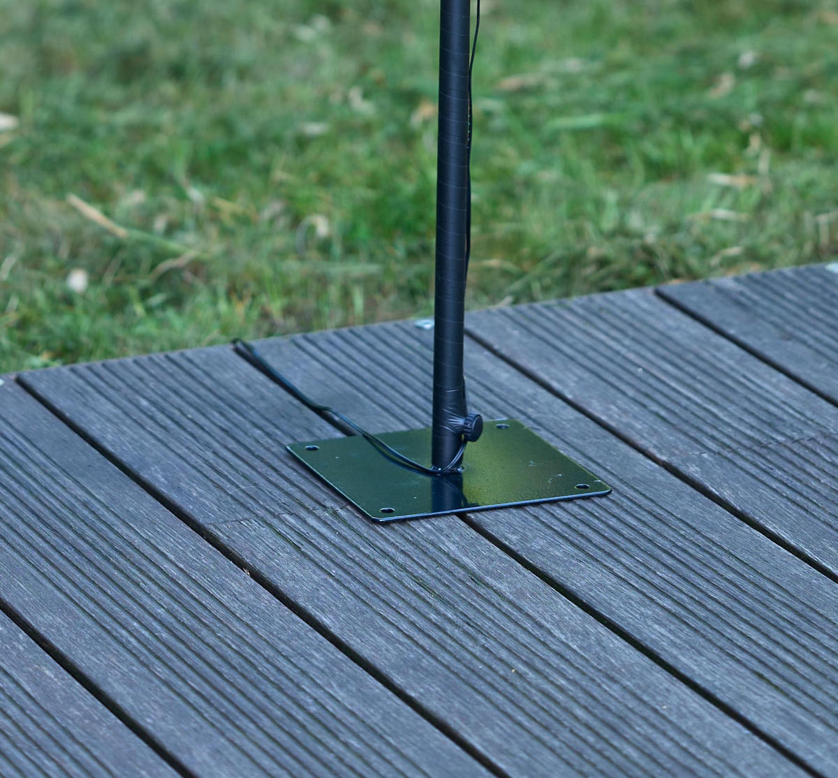 LED-BAUM Northpoint mit 150 warmweißen LEDs, 150 cm Höhe, Timer & 5 m Kabel - Weiß, Kunststoff (60/60/150cm) - Northpoint