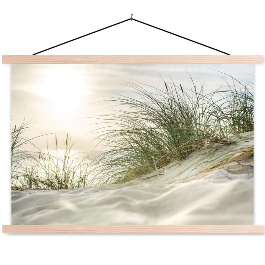 MuchoWow PLAKÁT S MAGNETICKOU LIŠTOU Duny s bahenní trávou pod sluncem v německém národním parku Schleswig-Holsteinisches Wattenmeer 90x60 cm