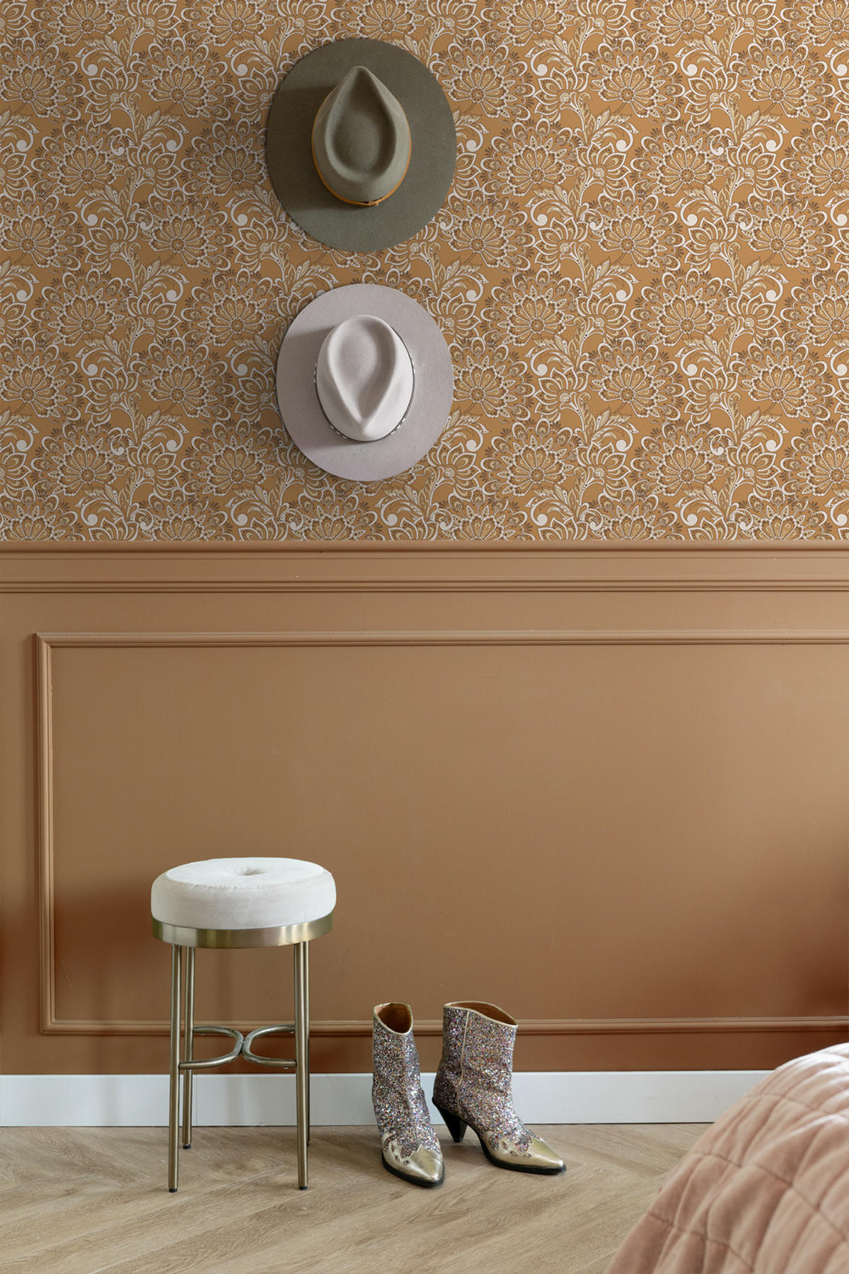TAPETE Blumenmuster 50 x 900 cm - Braun, Papier (50/900cm) - ESTAhome