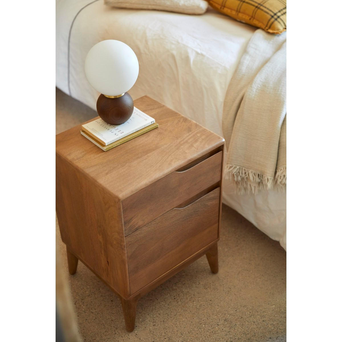 NACHTTISCH Gabrielle Braun aus Mango - Braun, Holz (45/63/40cm) - Tikamoon