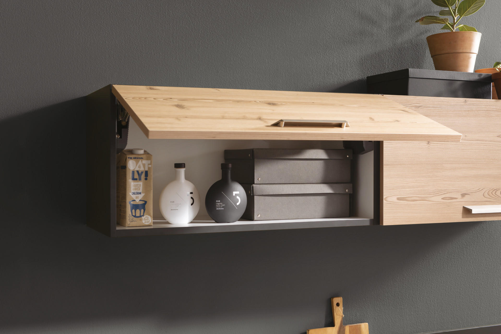 Oberschrank aus Holz