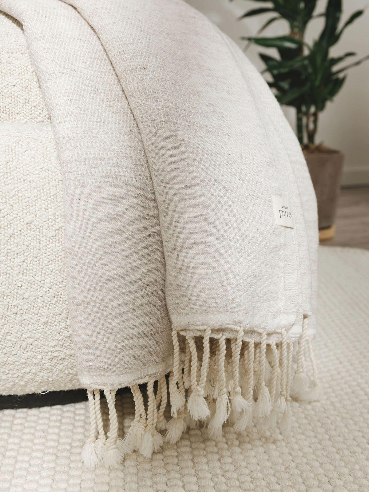 DECKE Olivia Beige 140x200 cm - Beige, Textil (140/200cm) - benuta Pure