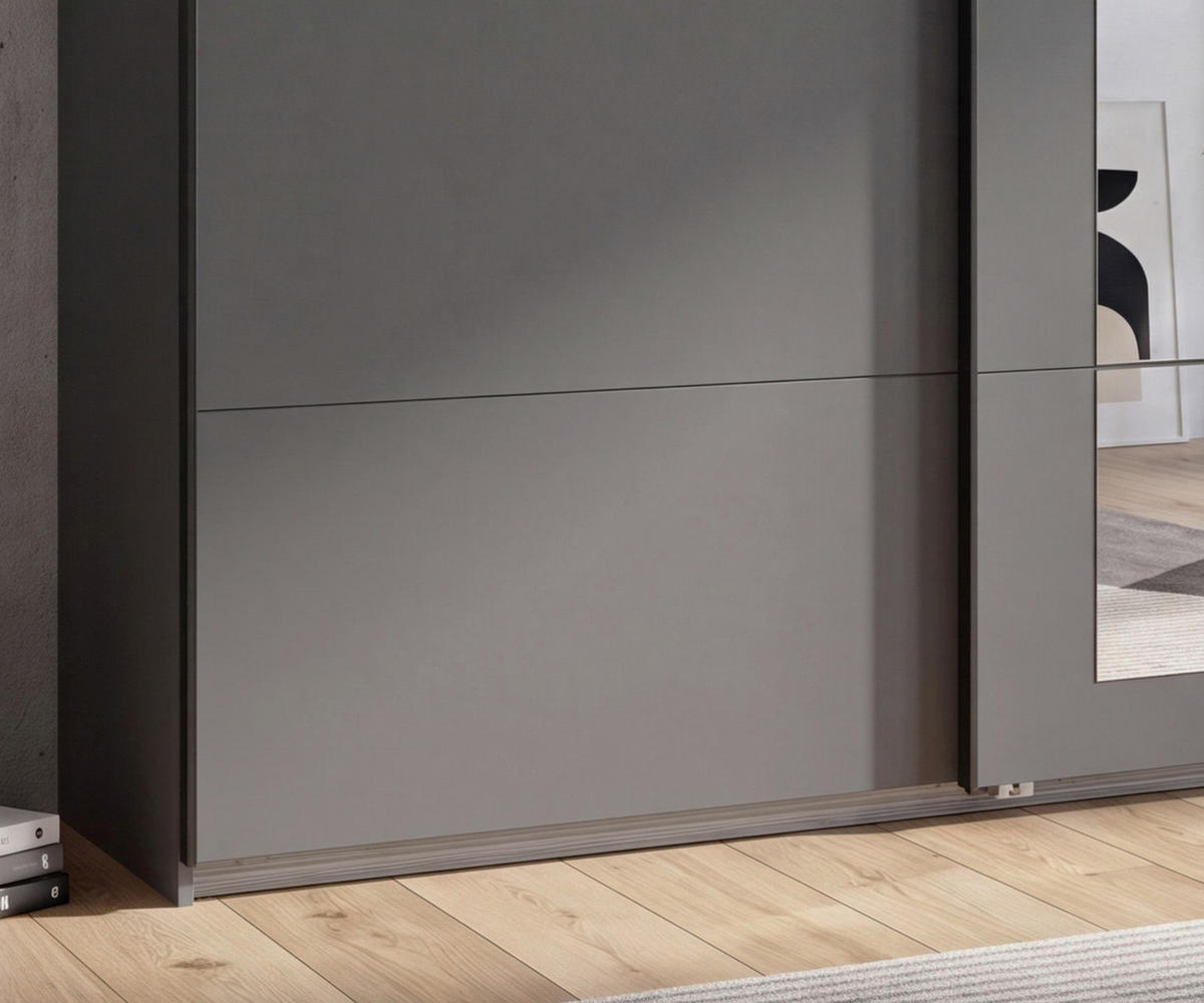 SCHWEBETÜRENSCHRANK 3-türig B313/H208/64 cm Kleiderschrank in Grafit, mittig Spiegel, Griffe Schwarz / 22633 - Schwarz/Graphitfarben, Holzwerkstoff/Metall (313/208/64cm) - luma-home