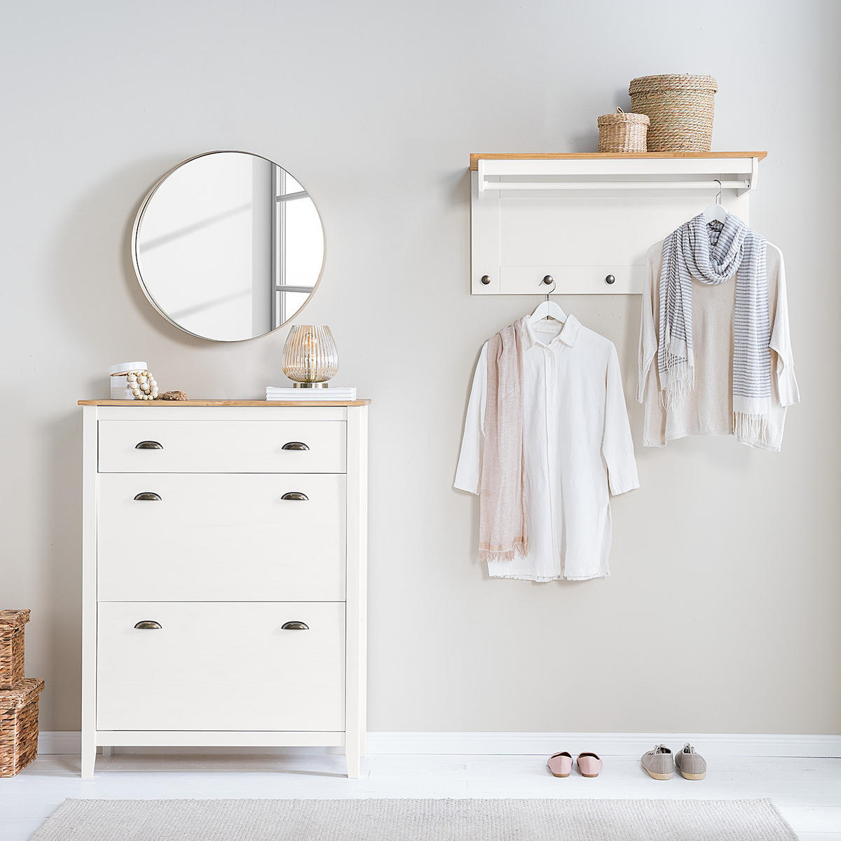 SCHUHKIPPER - Kiefer massiv - Weiß, Holz (88/116/35cm) - home24