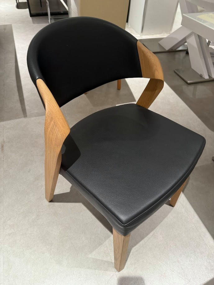 SZÉK ALPIN-BUDAÖRS OUTLET - Novel