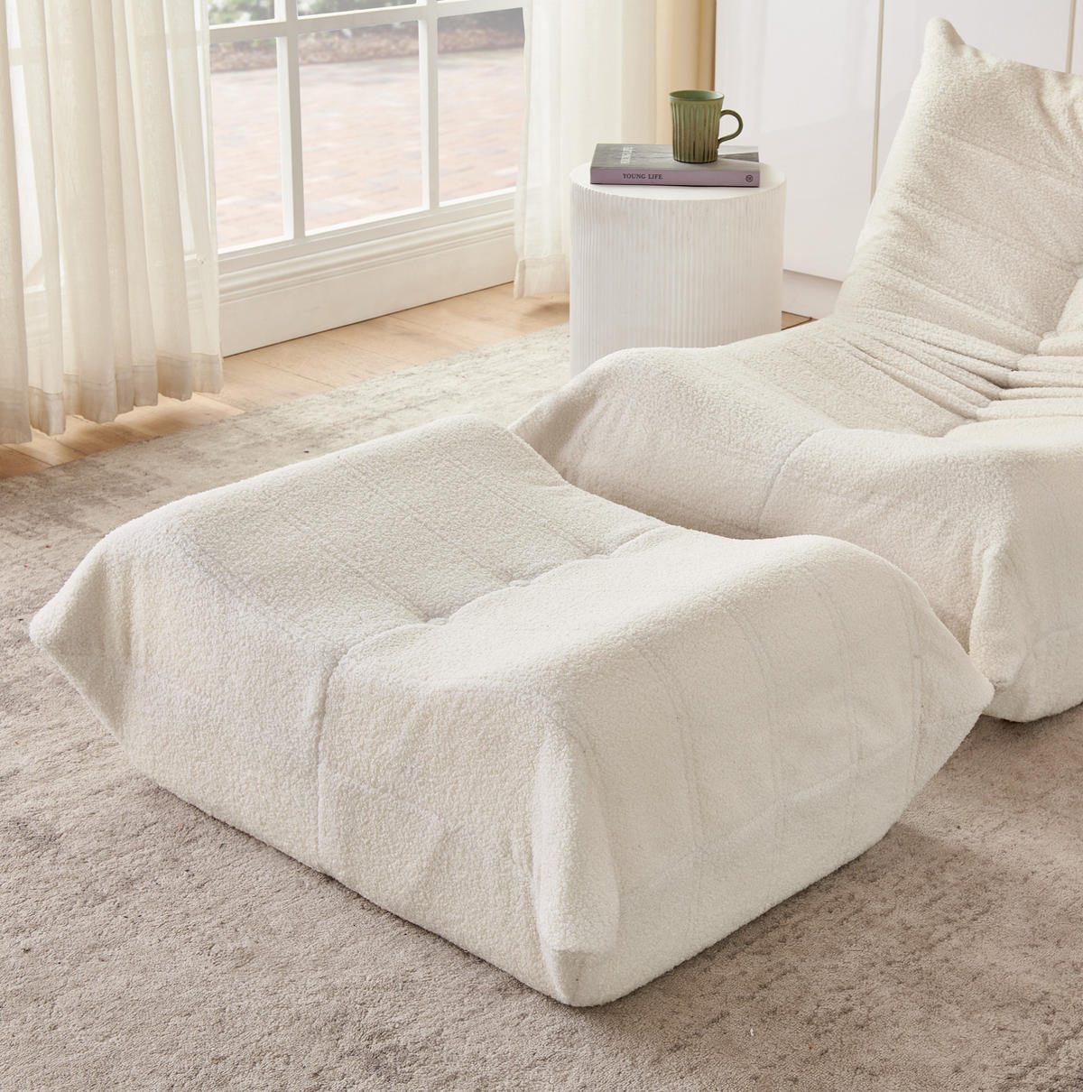 SCHLAFSESSEL mit Rückenlehne und Fußhocker Beige - Beige, Kunststoff (90/70/100cm) - Beauniv