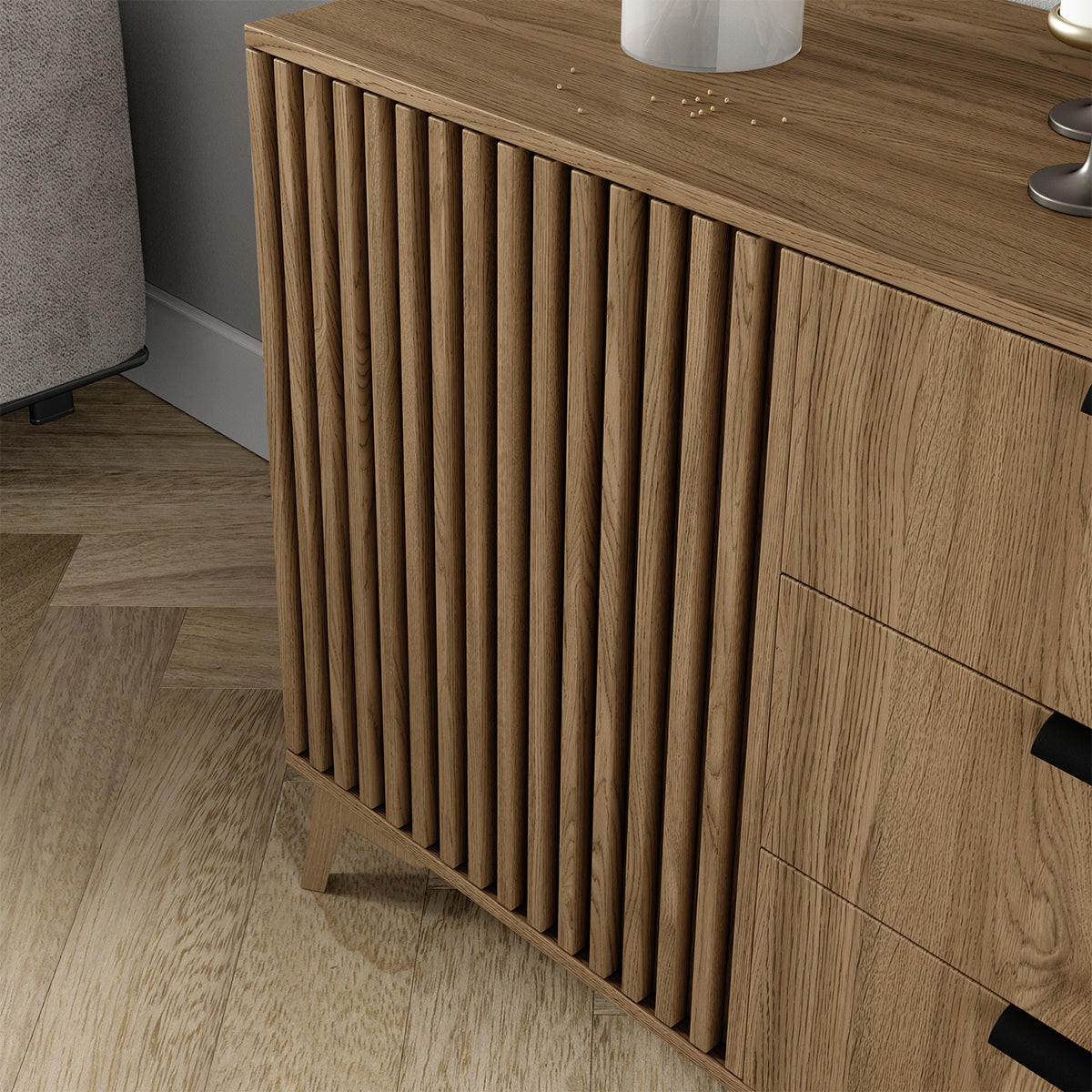KOMODA Esteban Les - rjava, leseni material (150/72/40cm) - Petits-meubles
