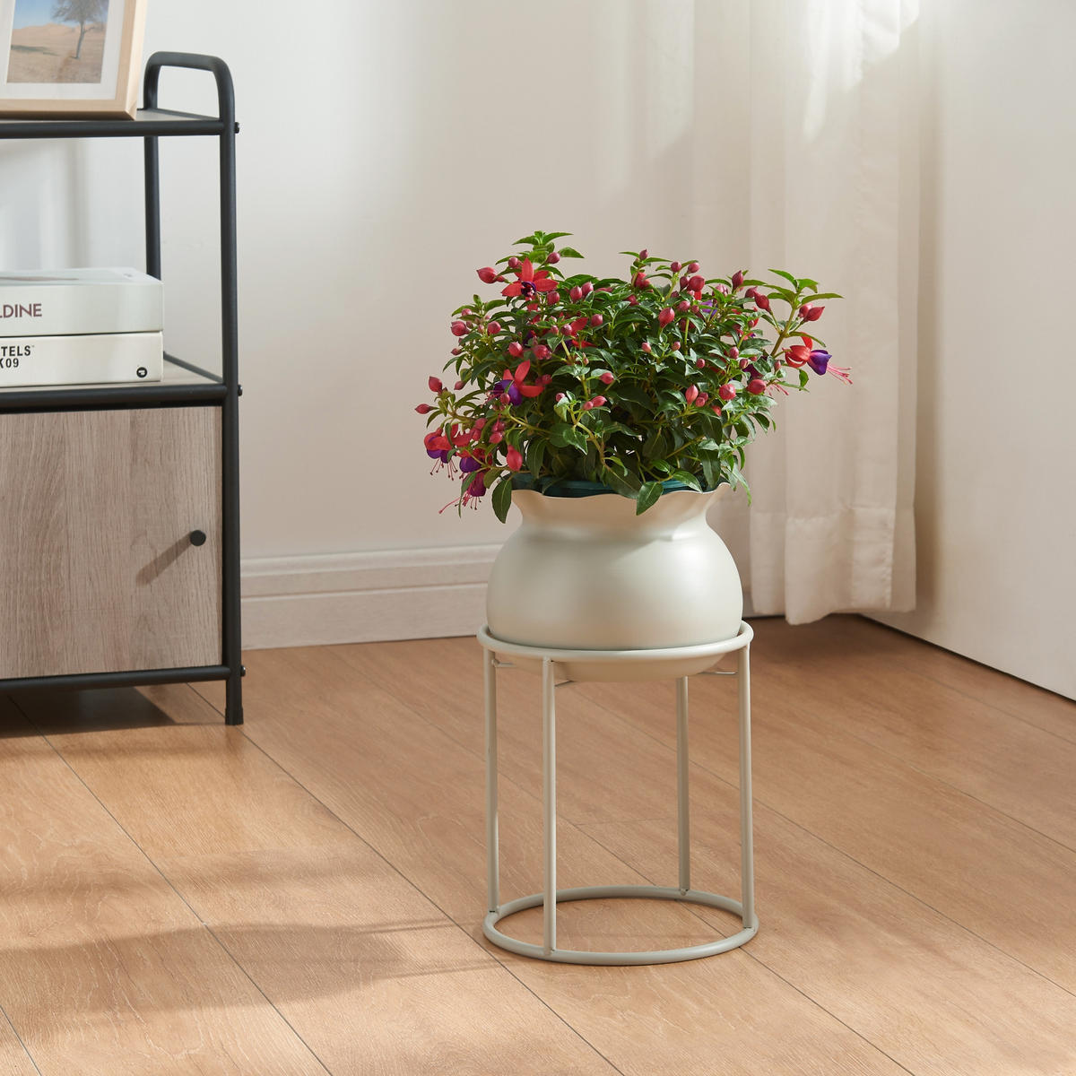 BLUMENSTÄNDER Assen - Hellgrau, Metall (19.5/19.5/31.5cm) - [en.casa]