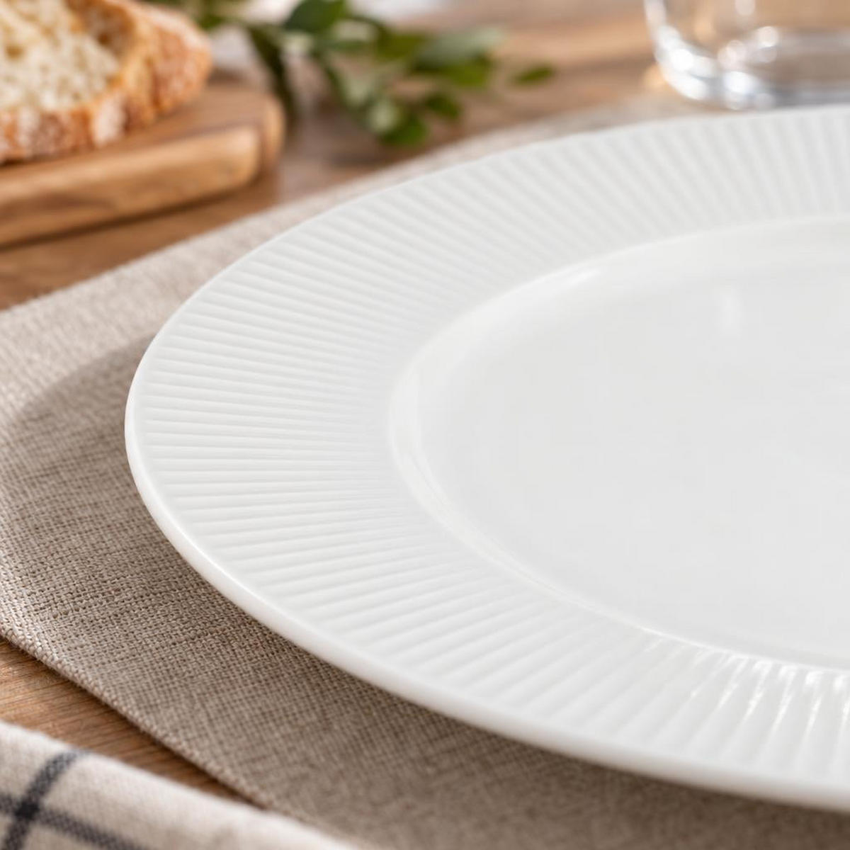 PORZELLANTELLER Weiß 27/27/2,2 cm - Weiß, Keramik (27cm) - Siaki