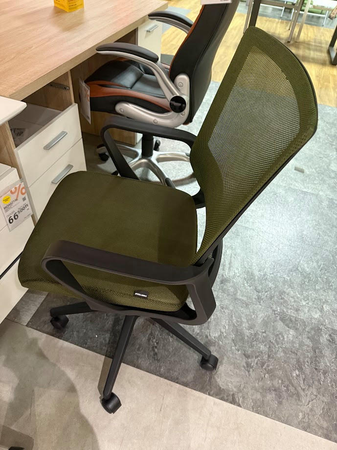 FORGÓSZÉK CESARE-BUDAÖRS OUTLET - Xora