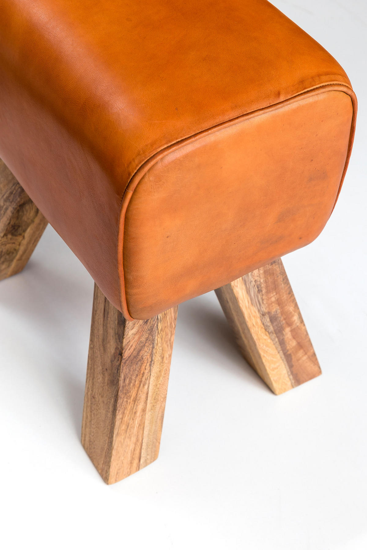 SITZHOCKER Retro Landhaus Holzbeine, Braun 40x30x47 cm - Braun, Mangoholz/Leder (40/47/30cm) - KADIMA DESIGN