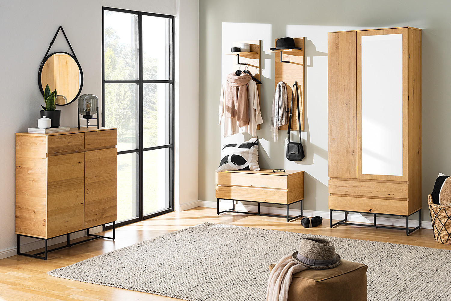 SCHUHKOMMODE - Echtholzfurnier / Eisen - Eichefarben/Schwarz, Holzwerkstoff (80/105/40cm) - home24