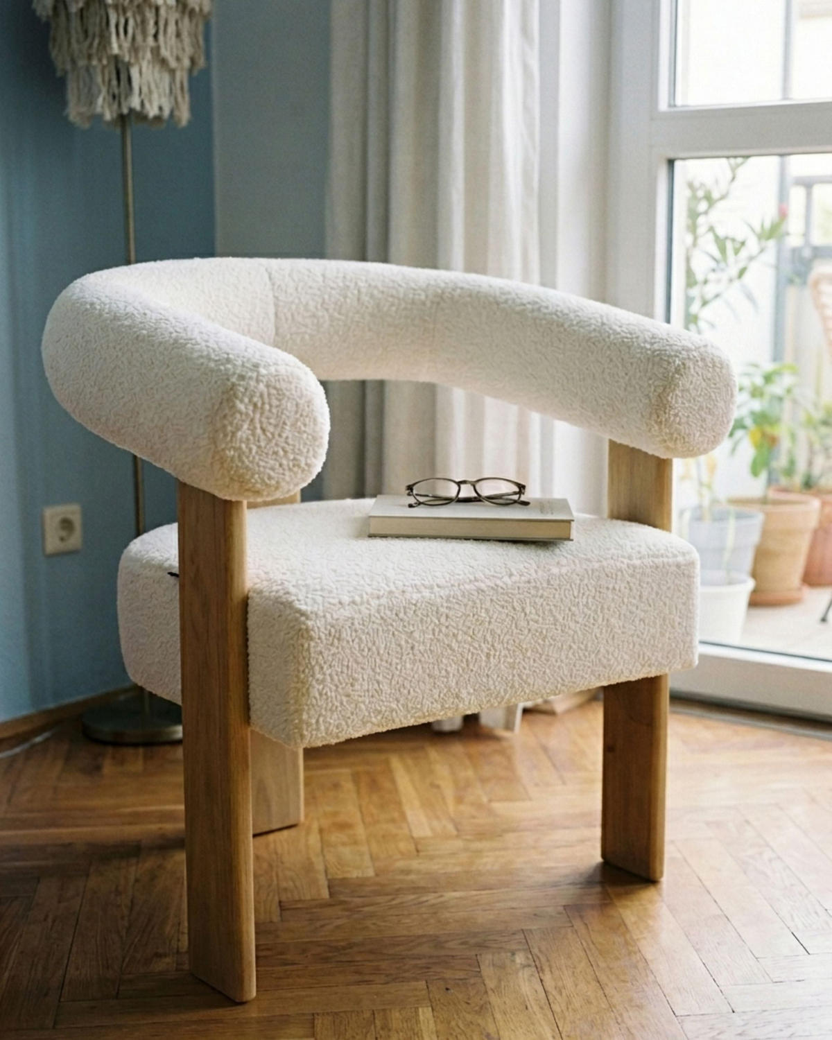 SESSEL Bouclé Cremeweiß/Hellbraun Ilbro - Weiß, Textil (77/76/68cm) - Beliani
