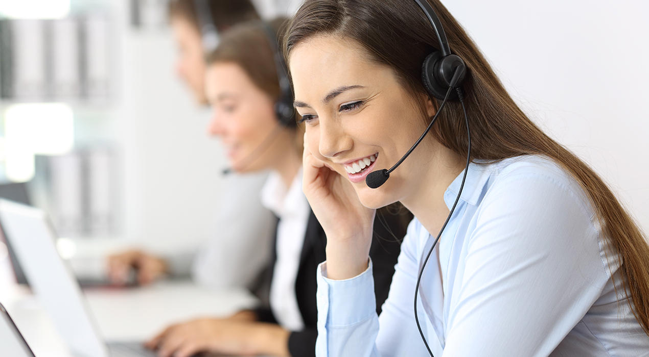 Videoberatung Frau mit Headset