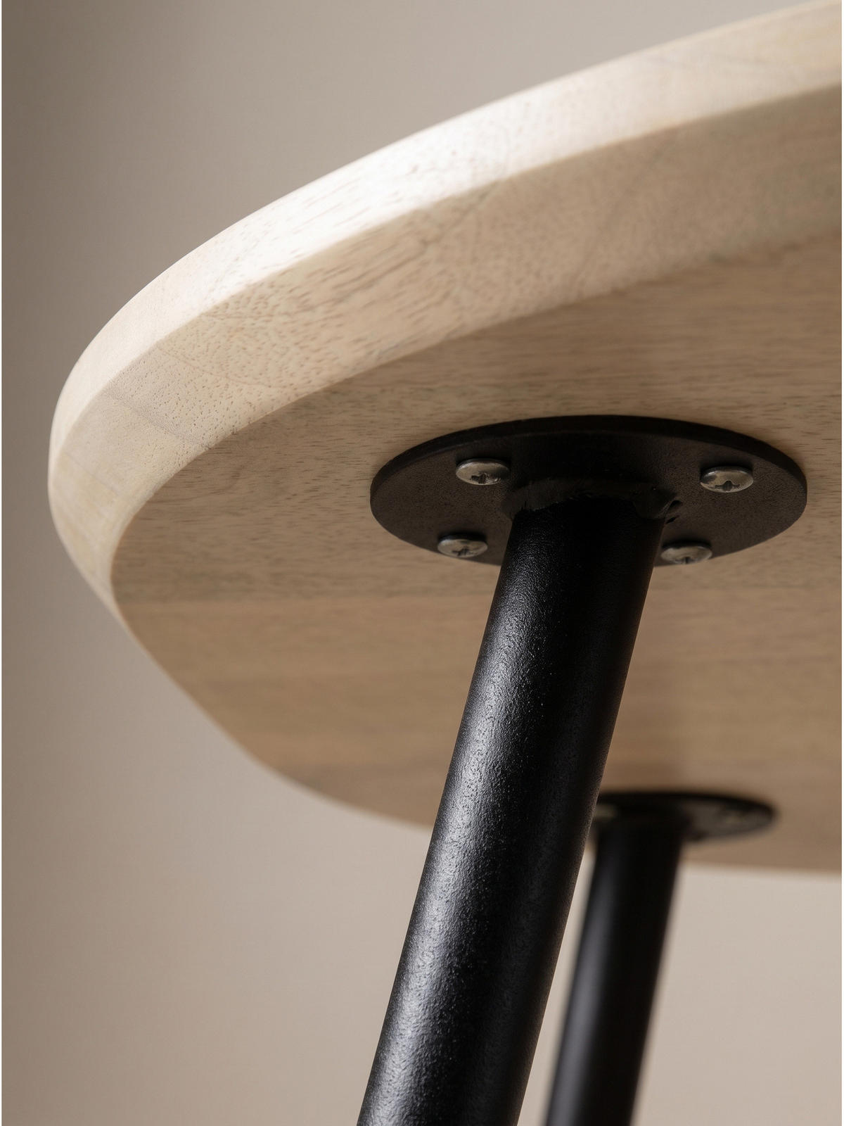 SOFATISCH CALABRIA, Mango Massivholz, in Nierenform, Weiß-Mango, 122 x 63 x 36 cm - Schwarz/Weiß, Holz/Metall (63/122/36cm) - KADIMA DESIGN