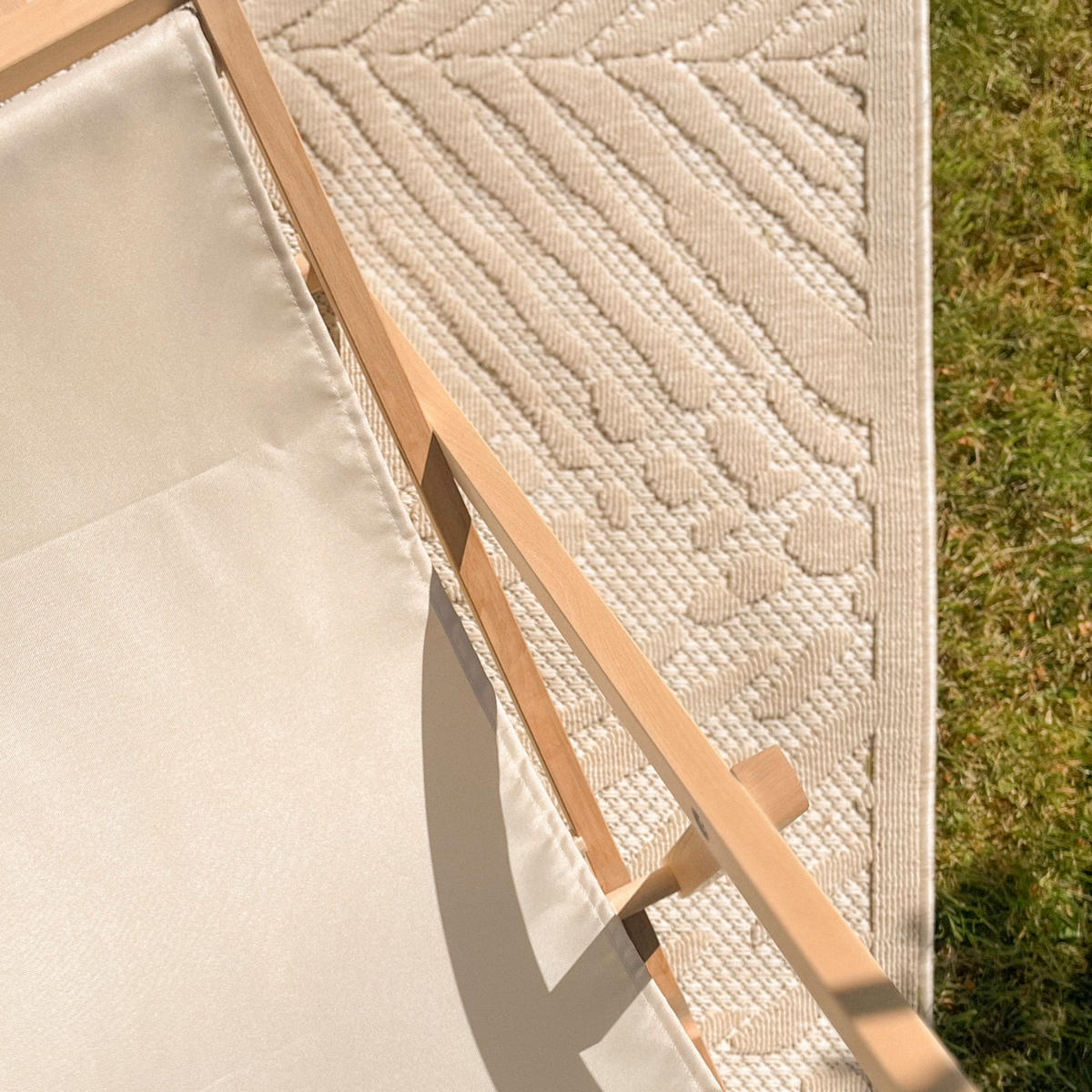 TEPPICH Beige In-Outdoor - Kurzflor Rechteckig, Motiv Pflanzen, Blätter, Blumen - 140 x 200 cm - Ecru/Creme, Textil (140/200cm) - Mazovia