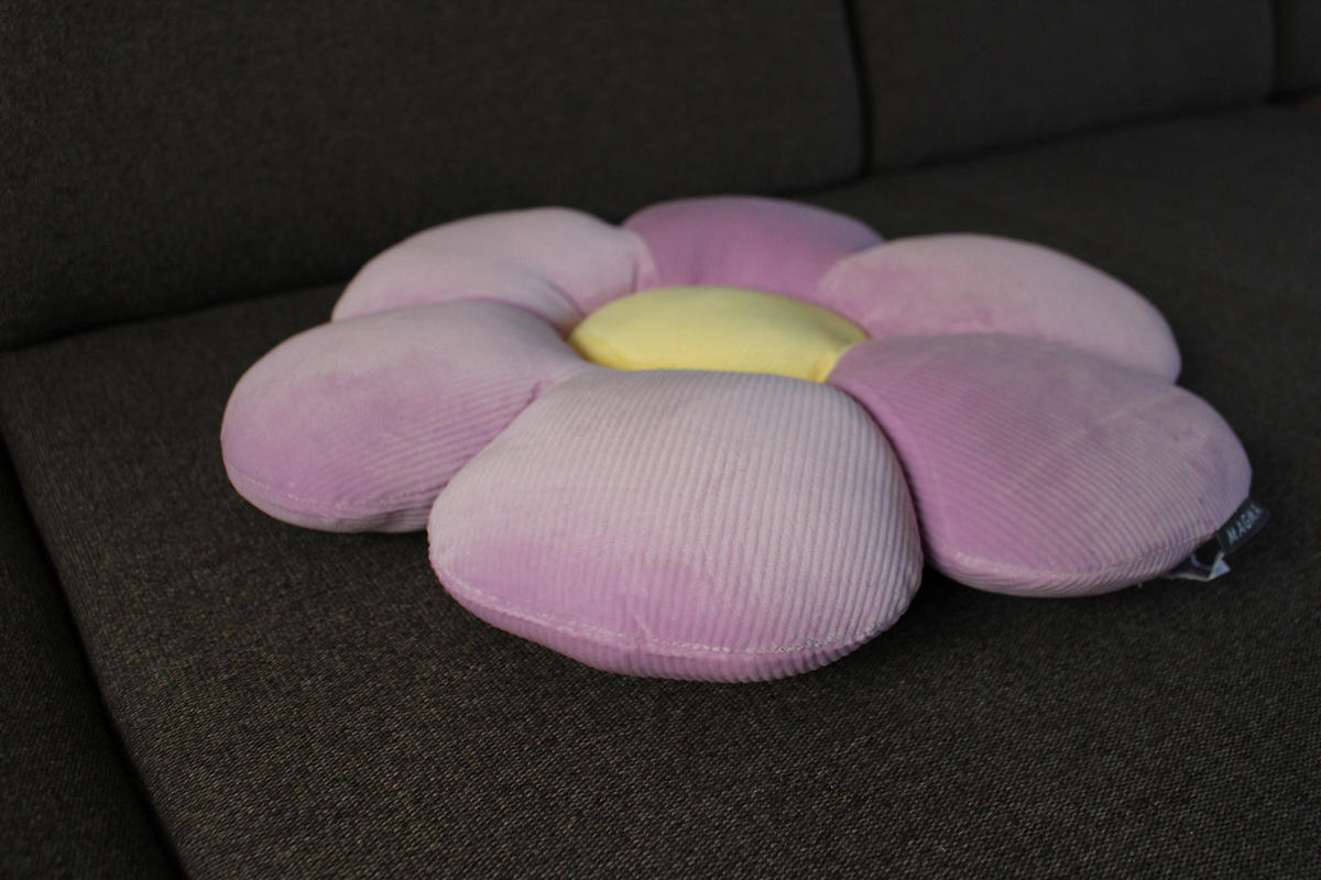 DEKOKISSEN Minni Blume - Lila, Textil (50cm) - Magma Heimtexx