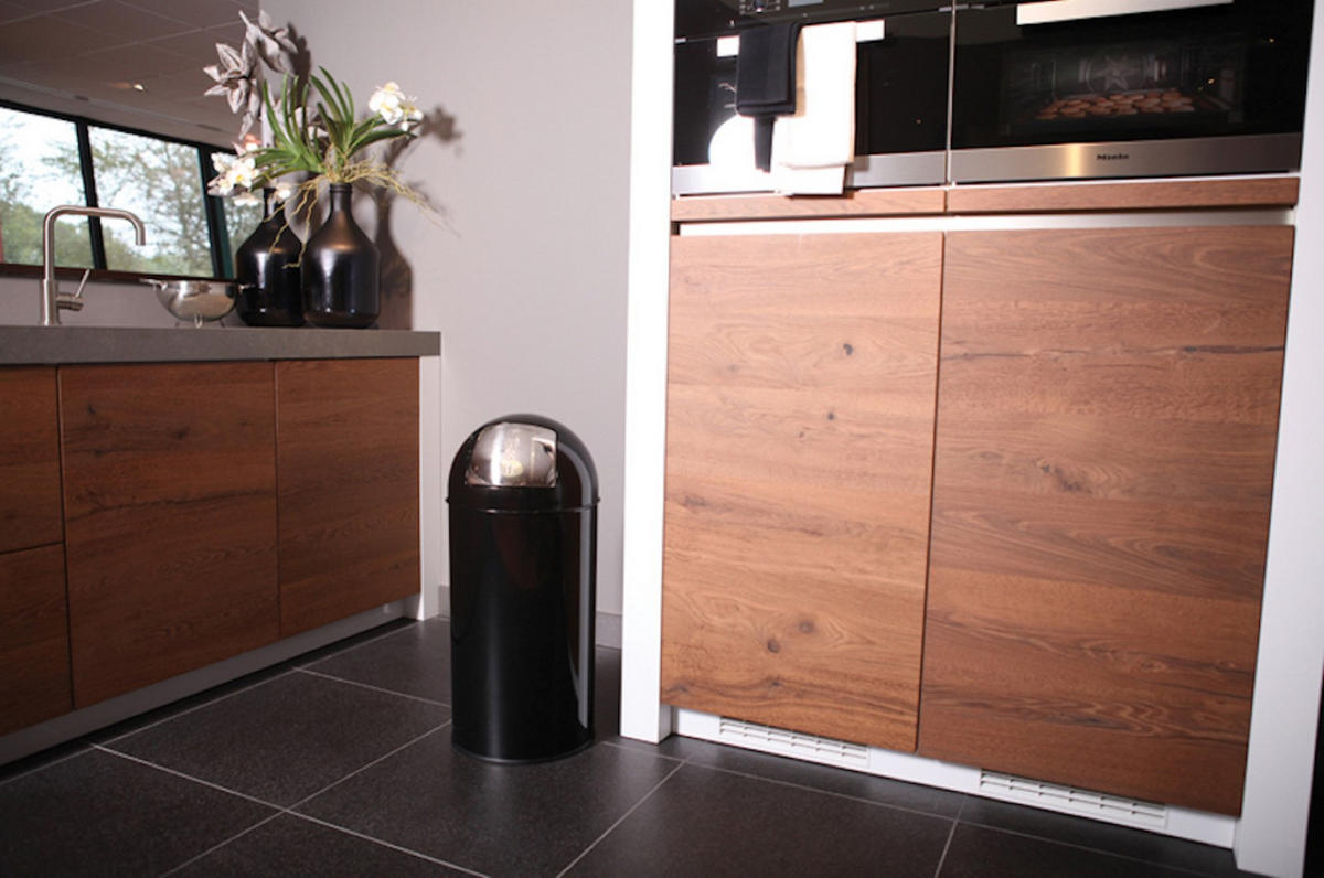 MÜLLEIMER Mit Pushdeckel & Inneneimer Aus Metall 40 Liter 74 x 34 x 34 cm Schwarz - Silberfarben/Schwarz, Metall (34/74/34cm) - PROREGAL