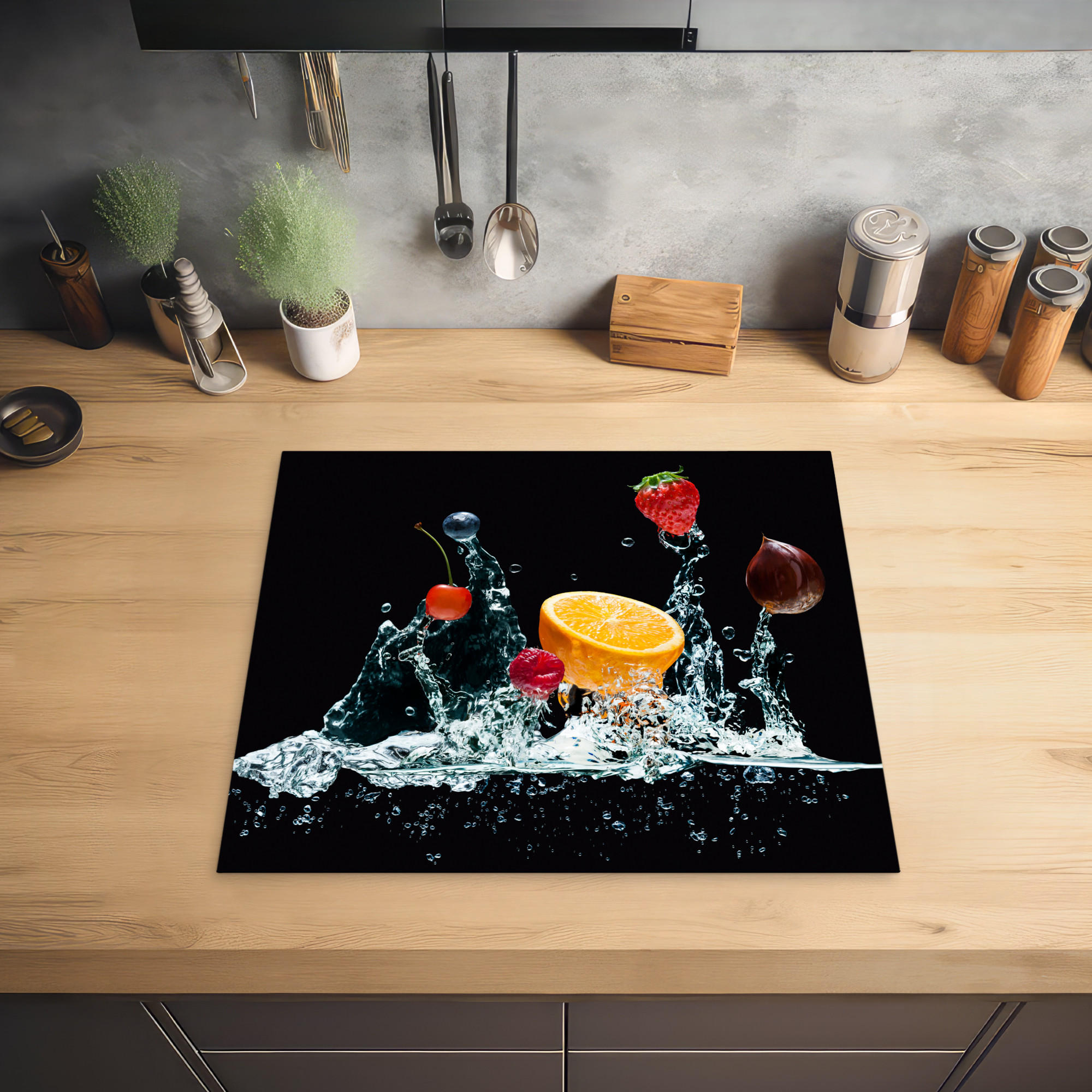 HERDABDECKPLATTE Wasser - Obst - Orange - Erdbeere - Kirsche - Schwarz 60x52 cm - Orange, Kunststoff (60/0.2/52cm) - MuchoWow