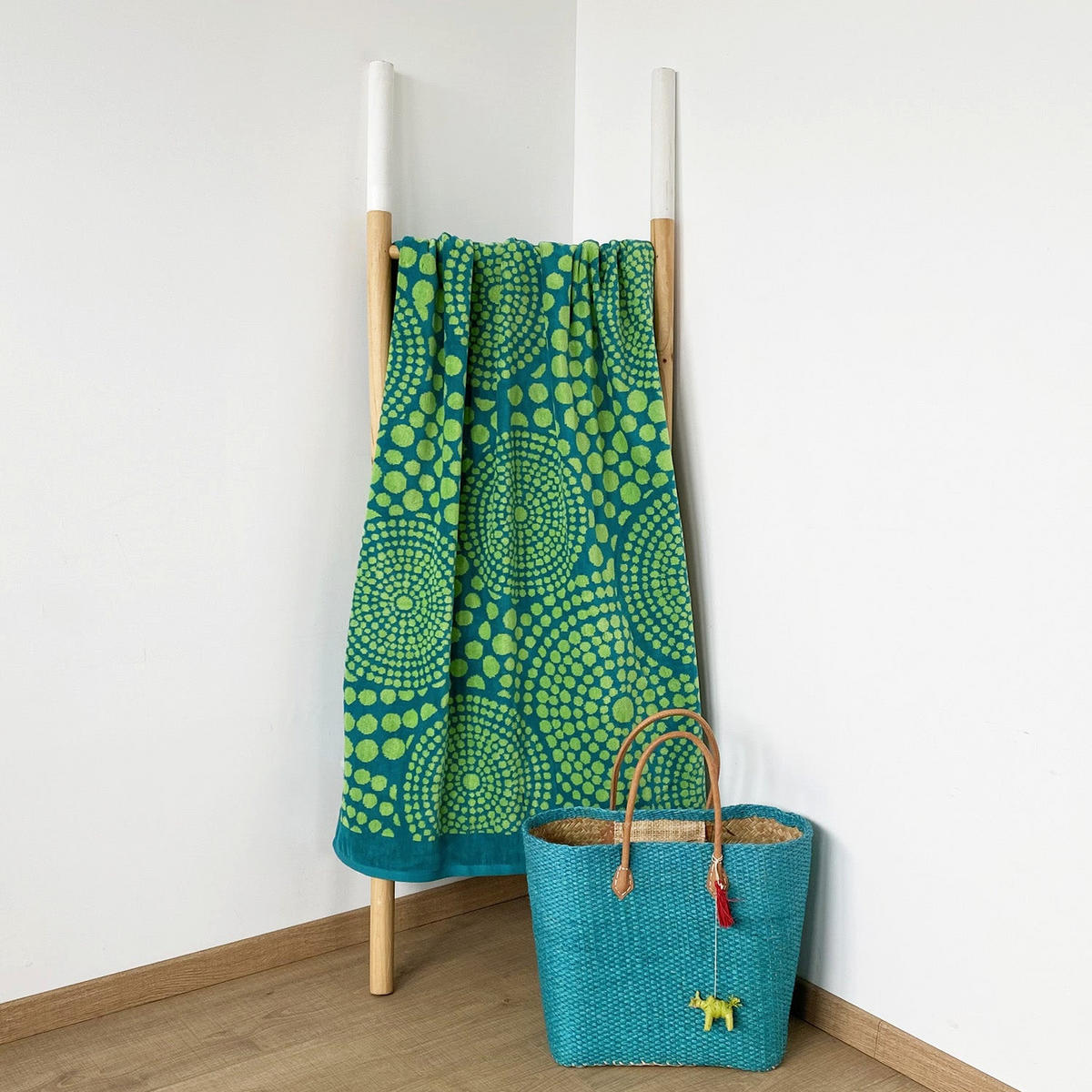 STRANDTUCH Velours-Jacquard Waktu 90x170 g/m2 - Grün, Textil (90/170cm) - LE COMPTOIR DE LA PLAGE