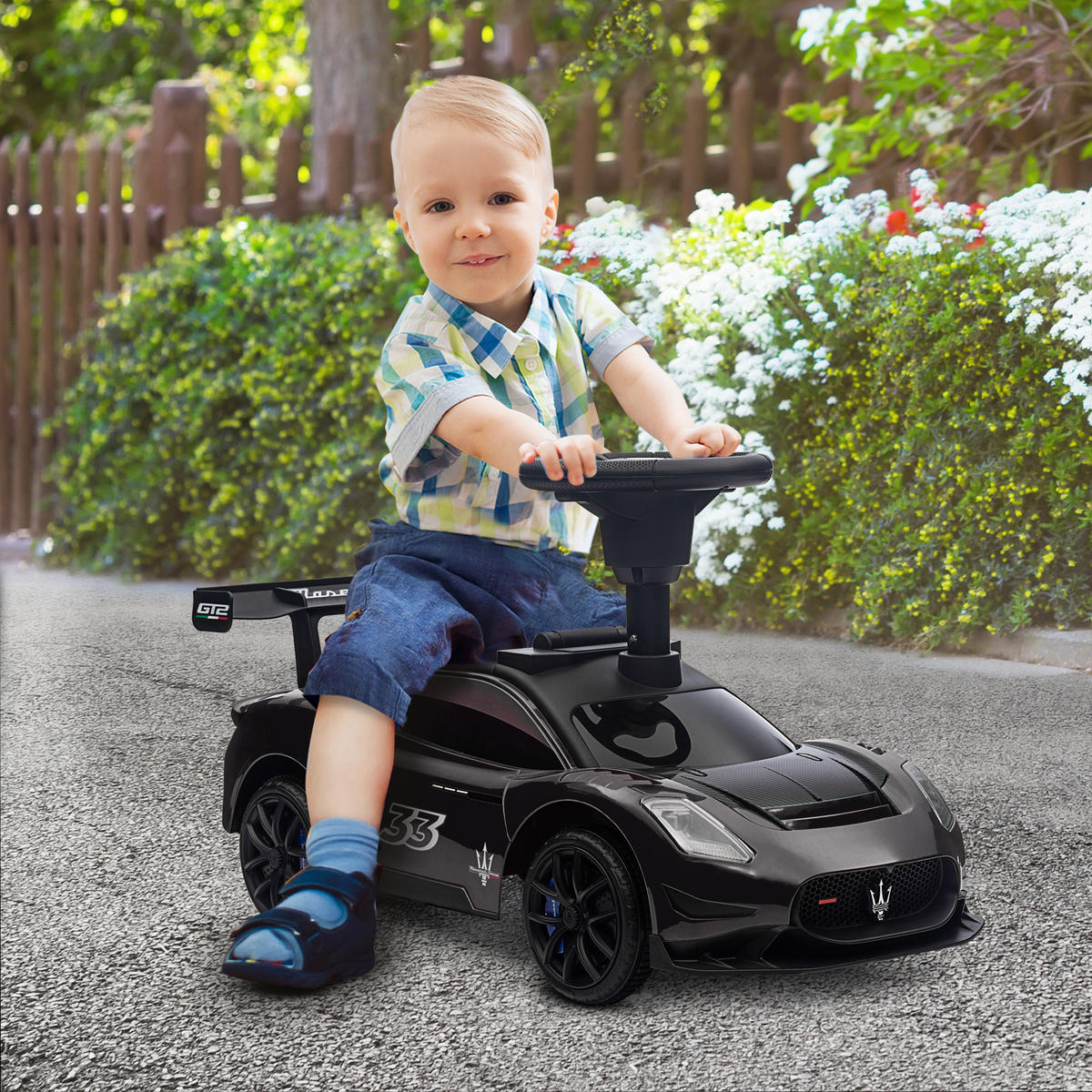 RUTSCHAUTO, Maserati, Hupe & Musik, Flüsterreifen, für 1,5 bis 5 Jahre, bis 25 kg, Schwarz - Schwarz, Kunststoff/Metall (65/29/37cm) - AIYAPLAY