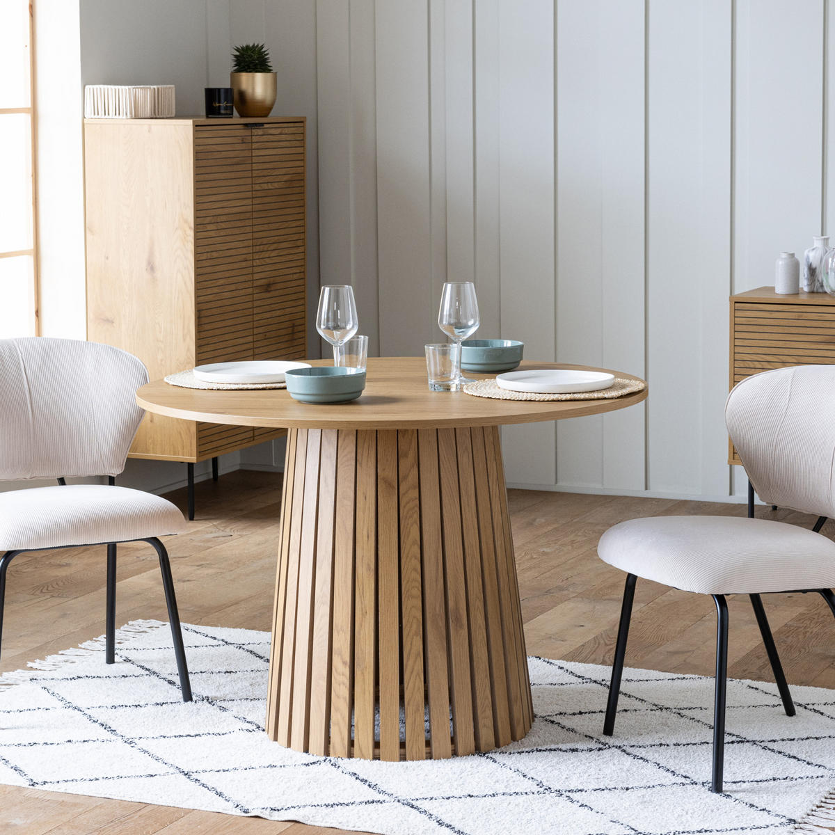 ESSZIMMERTISCH Liv Ø 110/75 cm - Braun, Holzwerkstoff (110/110/75cm) - Happy Garden