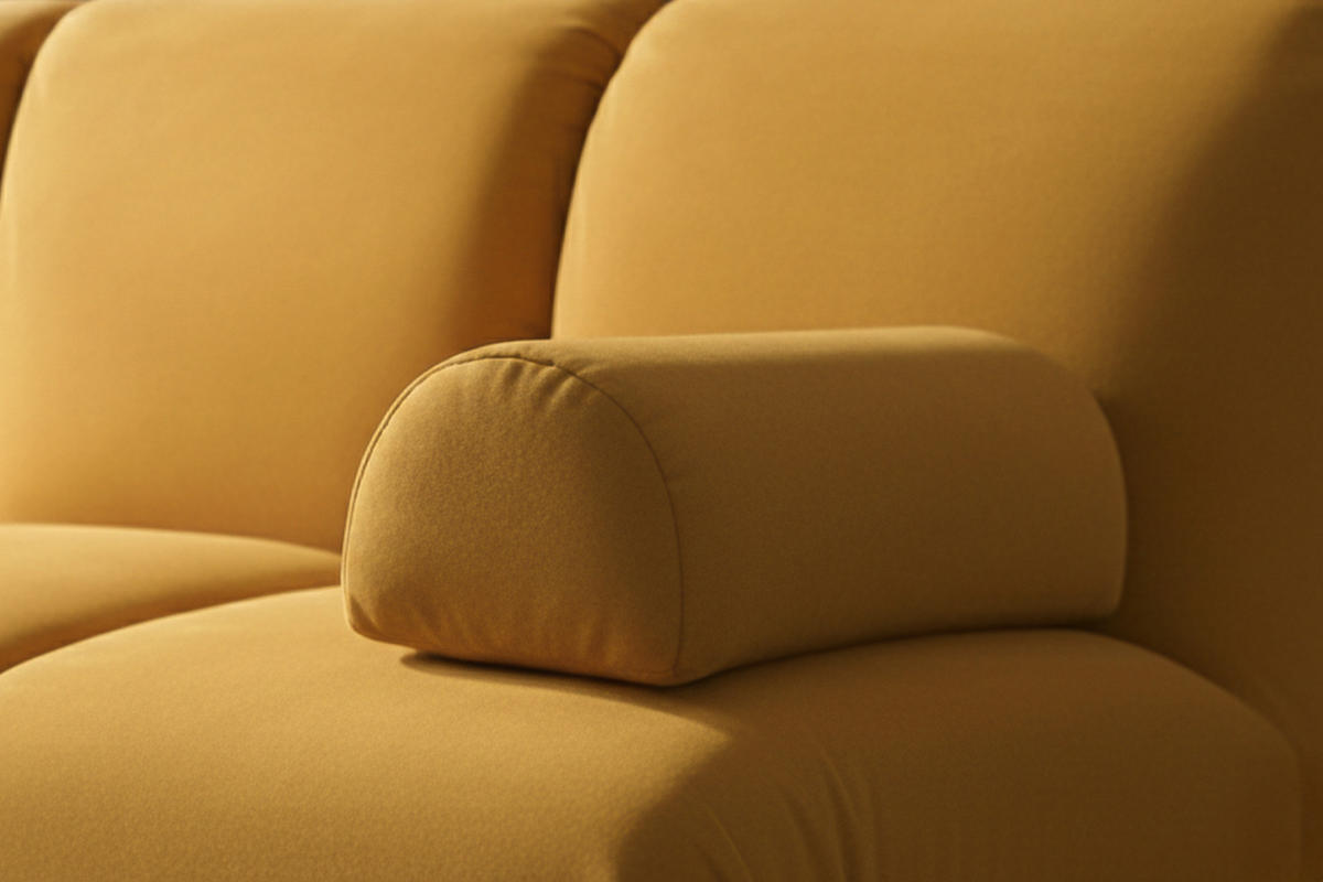 ARMLEHNKISSEN LAYLA Gelb Velvet - Gelb, Textil (52/20cm) - KAWOLA