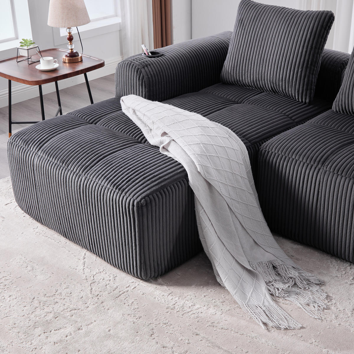 ECKSOFA Cord Dunkelgrau mit Becherhaltern, Seitentaschen und mit 3 Kissen - Dunkelgrau, Textil (253/158cm) - WISHDOR