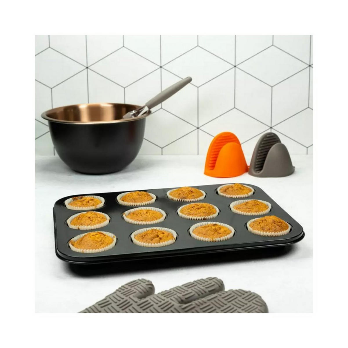 MUFFINFORM Schwarz 35/26,5/3 cm 7838 - Schwarz, Metall (26.5/3/35cm) - Kinghoff 