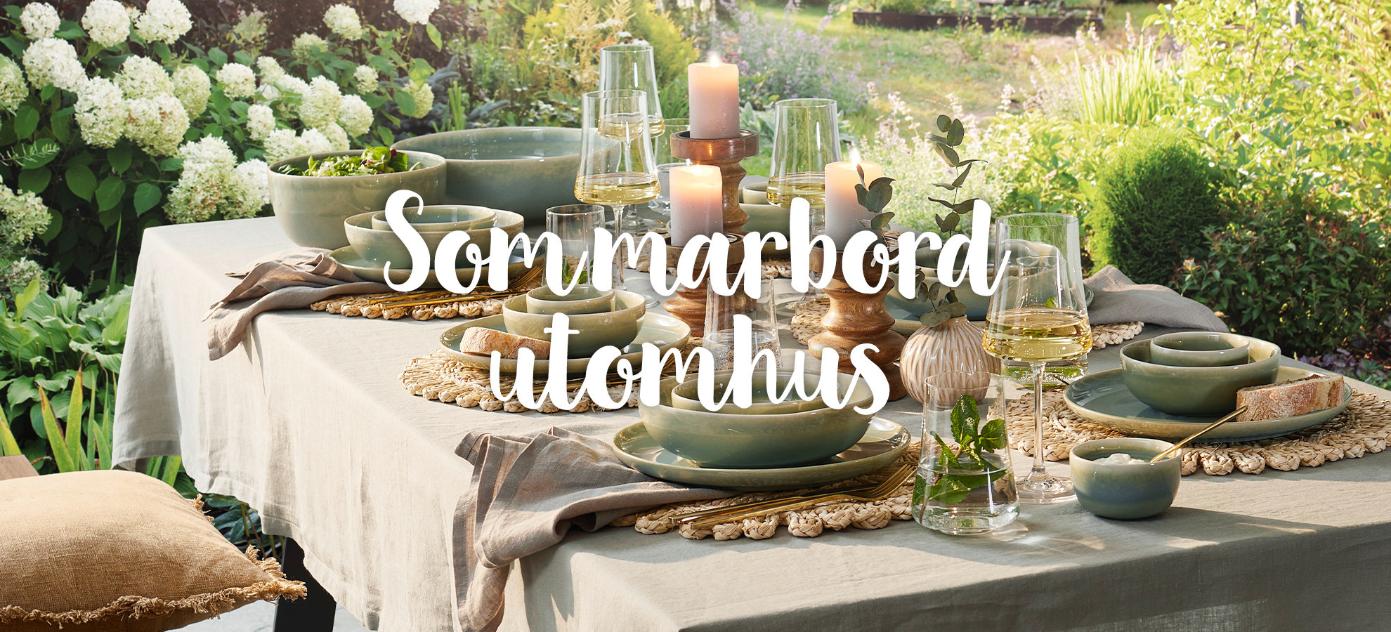 Sommarbord utomhus