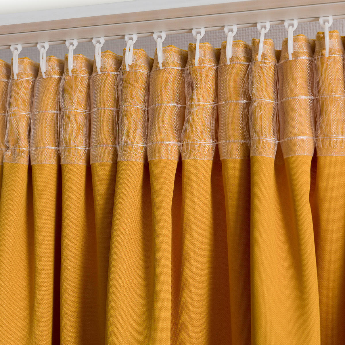 FERTIGVORHANG mit Schlaufenband honiggelb 140 x 280 cm - Gelb, Textil (140/280/1cm) - Dekoria