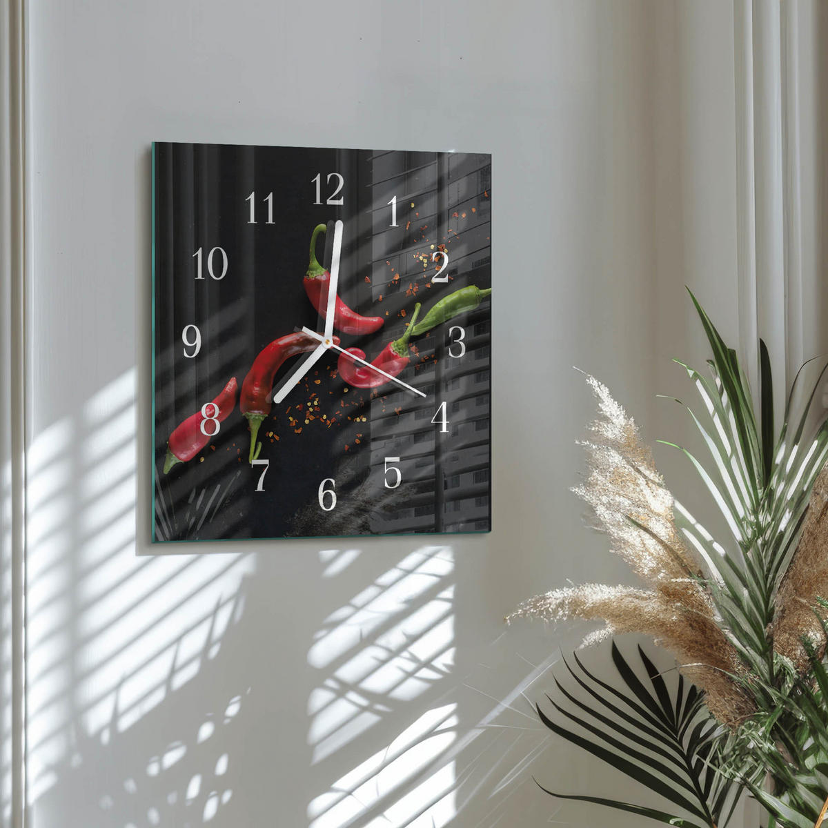 WANDUHR 30x30 cm - Chilischoten - Schwarz, Glas (30/30/0.4cm) - TULUP