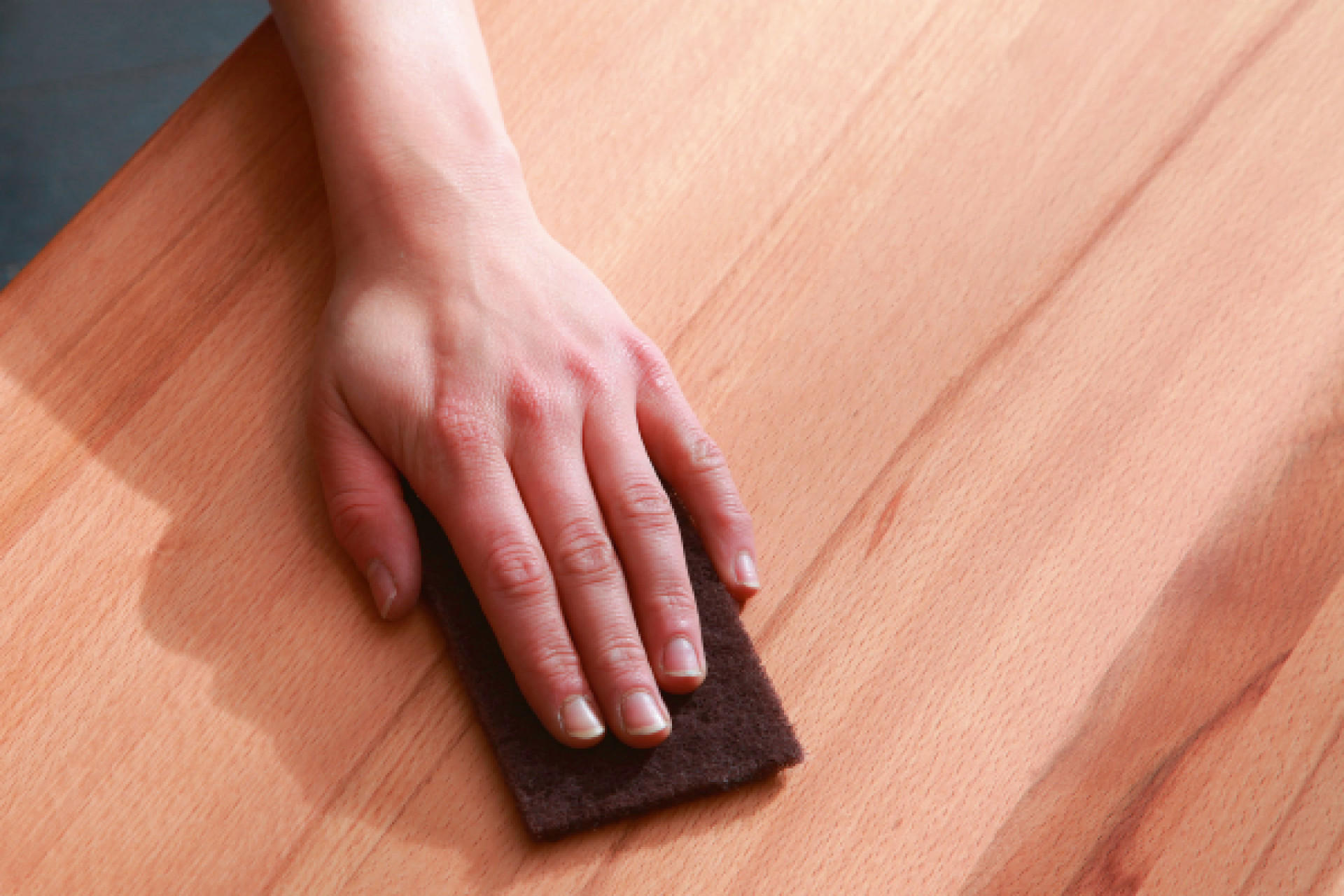 Tipps für die Reinigung & Pflege von Holz