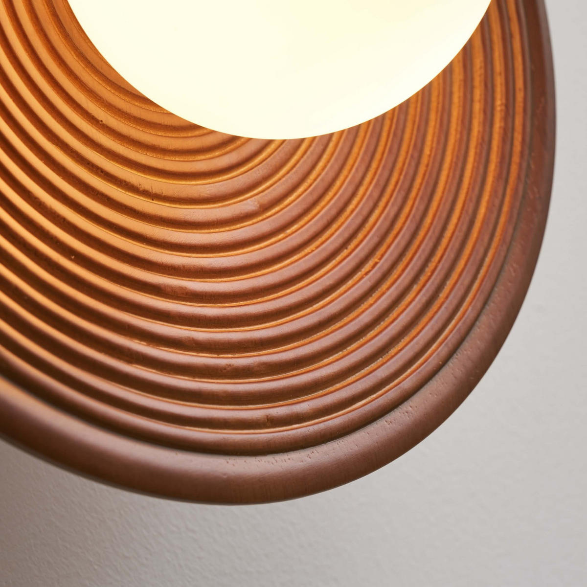 DECKENLEUCHTE Thalan, Hölzern und weiß, 15cm - Beige, Holz (15/25/25cm) - KOSILUM