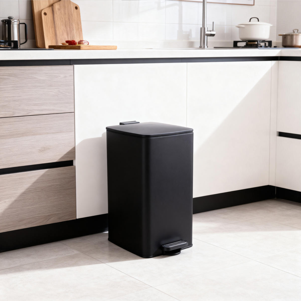 MÜLLEIMER - Schwarz, Kunststoff/Metall (29/53/34cm) - Relaxdays